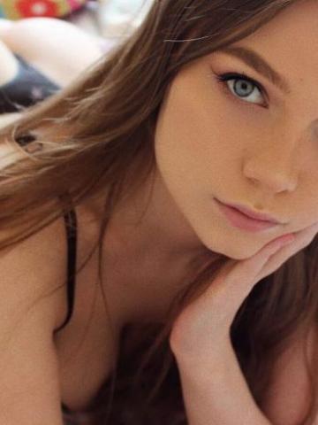 Шарлотта Притягательная фото 3